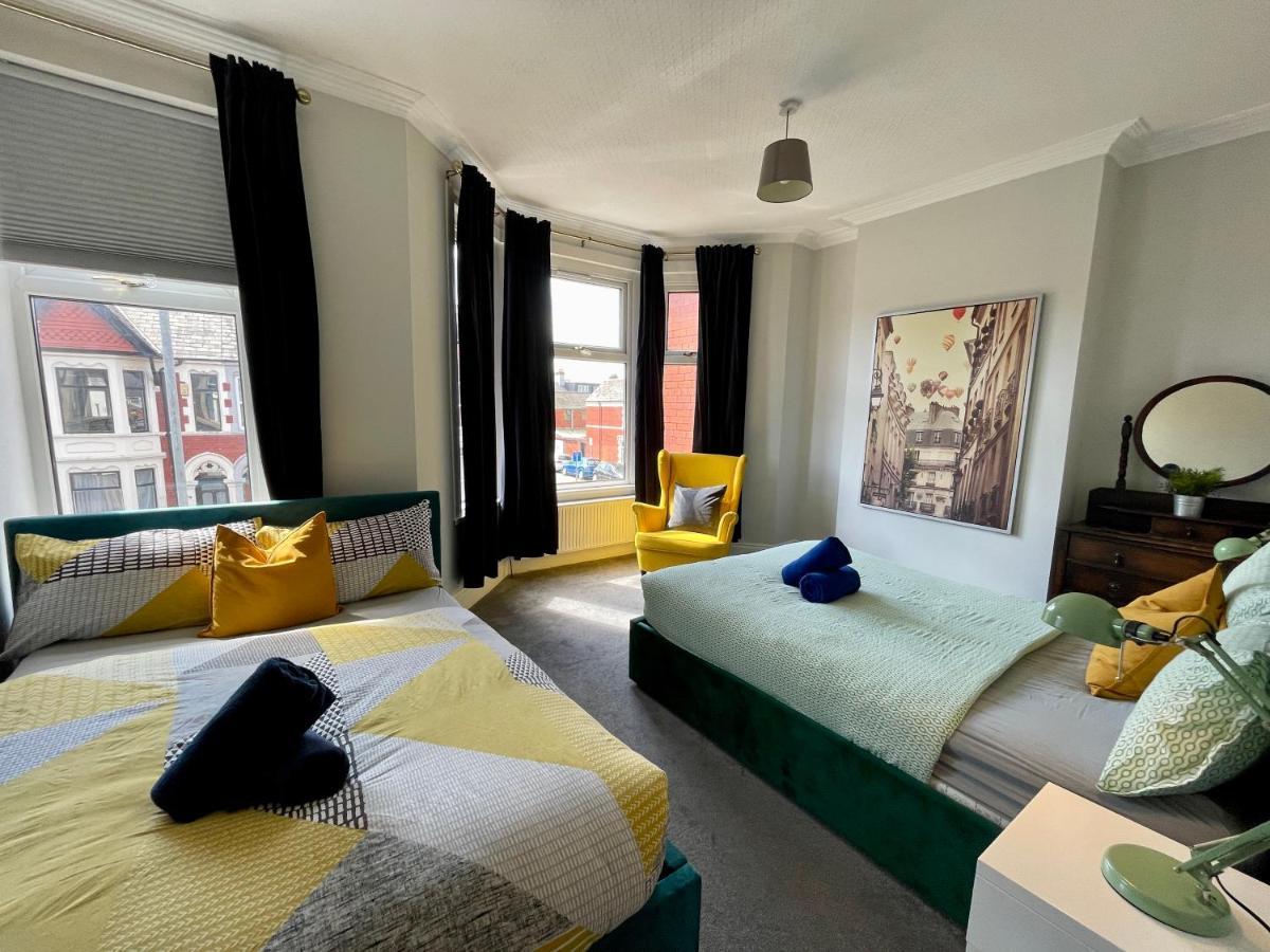 Edwardian City Centre House For Big Groups, Offroad Parking & Hot Tub! Кардифф Экстерьер фото